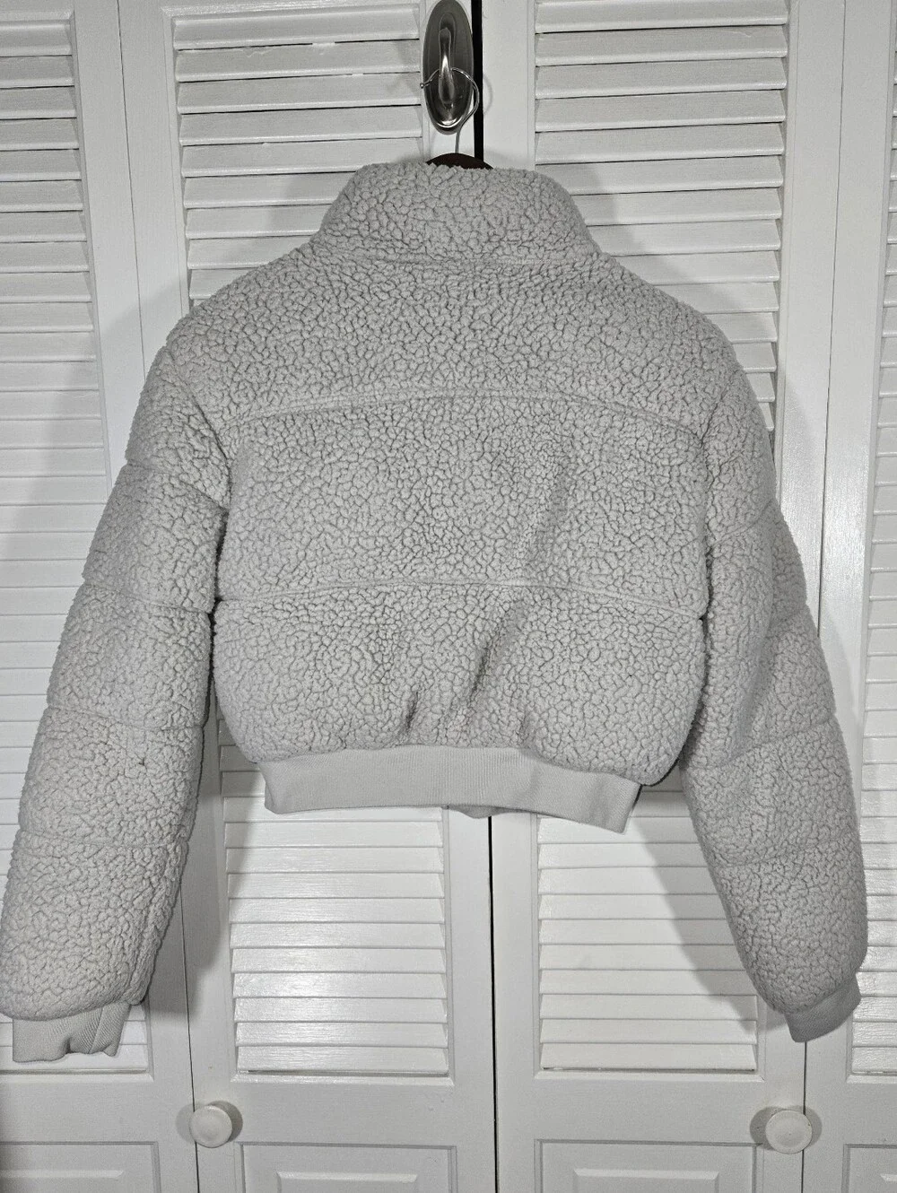 Planet Heart Gray Cropped Full Zip Juniors Sherpa Puffer Jacket Sz M